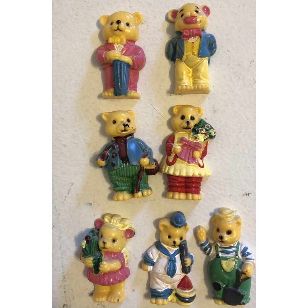 Vintage 7 Plastic Teddy Bear Novelty Refrigerator Magnets Ekco?